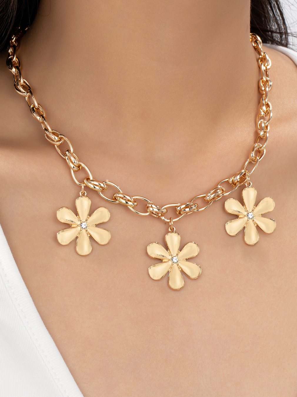 chunky daisy chain necklace