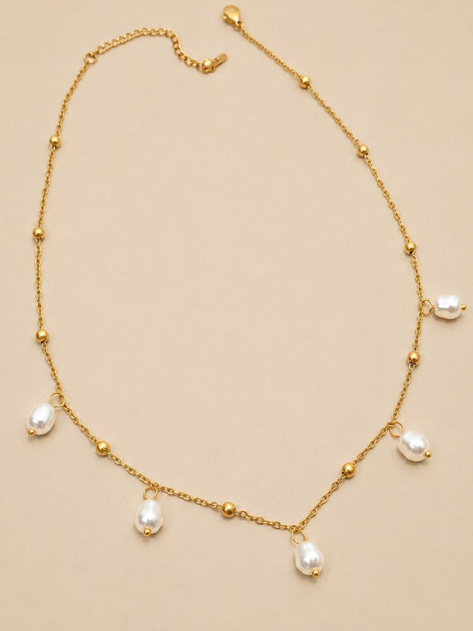 Darling Pearl Cross Choker