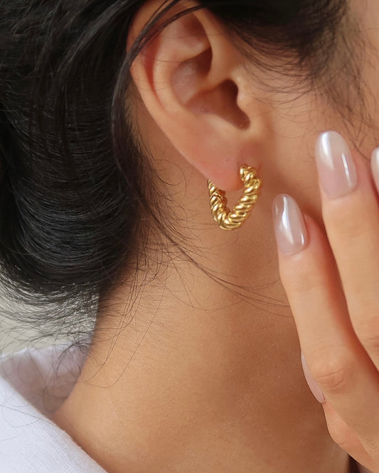Twisted Romance Hoops