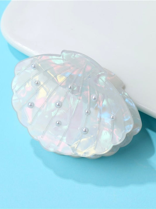 Mermaid’s Pearl Scallop Hair Claw