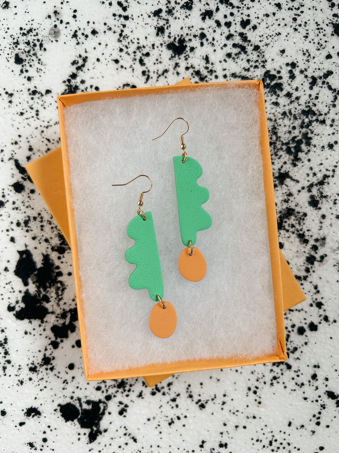 Melon Wavy Days Earrings