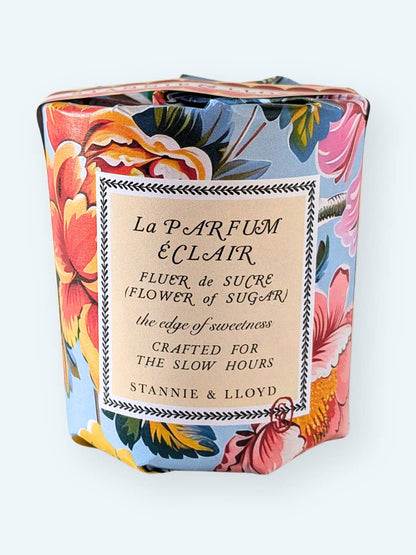 Modern Floral Gift Wrap Candle