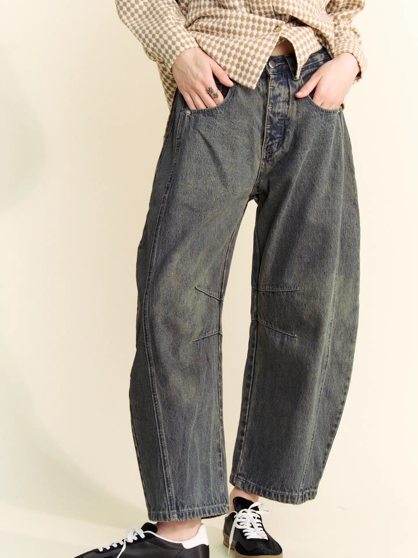 Patch Pocket Barrel Jeans