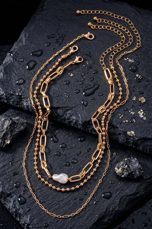Pearl and Chains Necklace Set