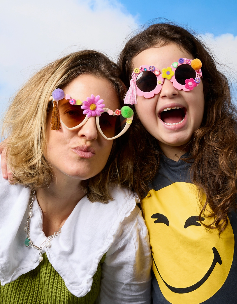 Decorate Your Own Flower Sunglasses Kit