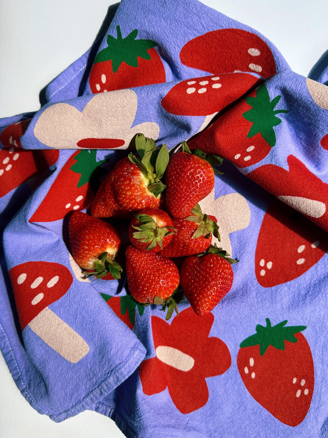 berry shroom tea towel