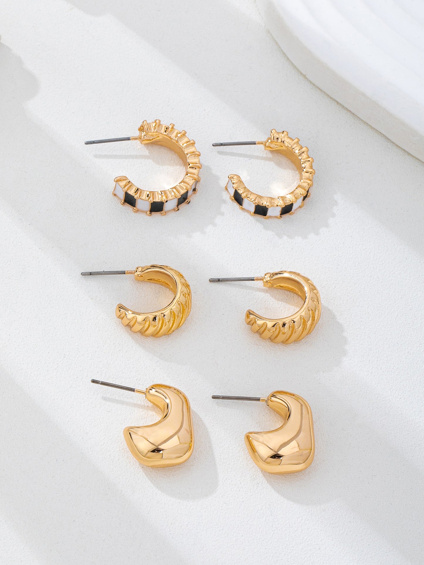Checker Textured Huggie Hoop Earrings Trio