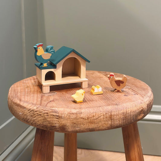 Cluck Cluck Chicken House