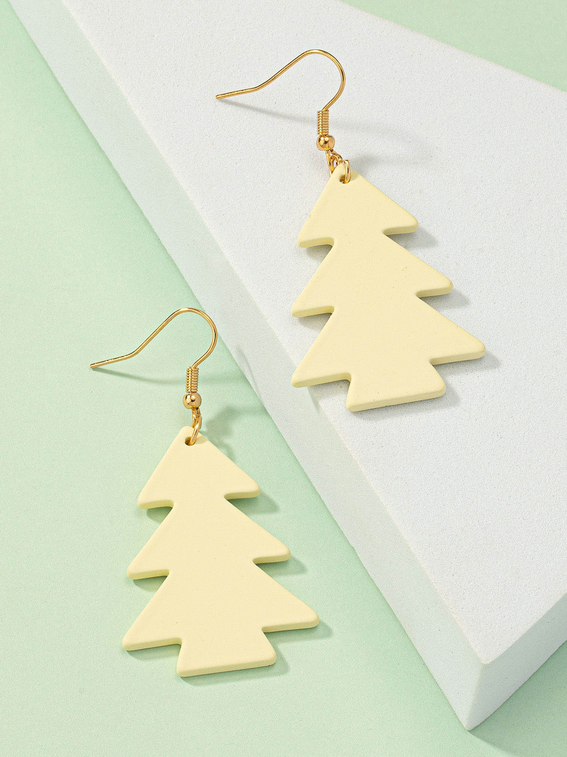 cream holiday tree dangly earrings