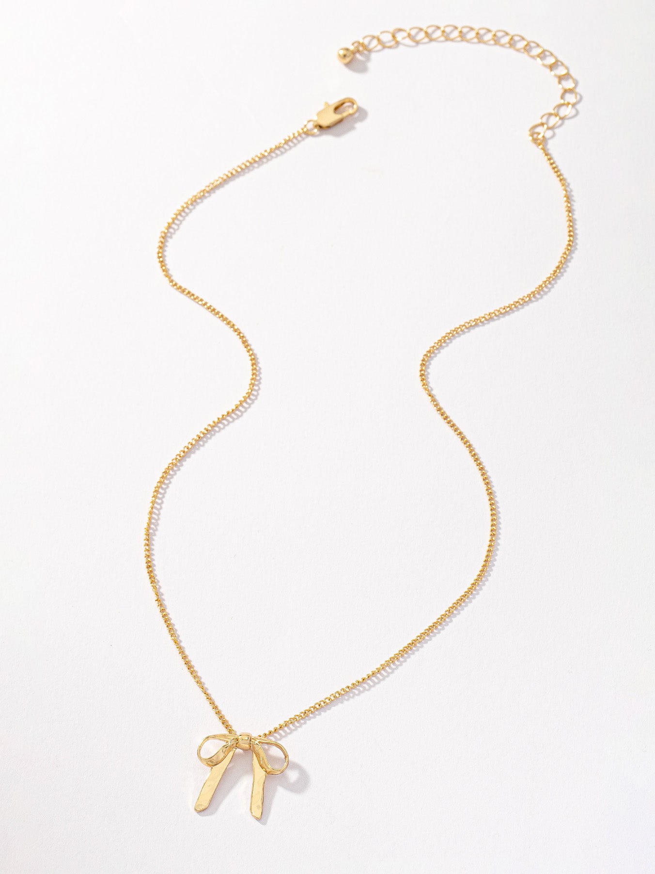 gold bow dainty necklace