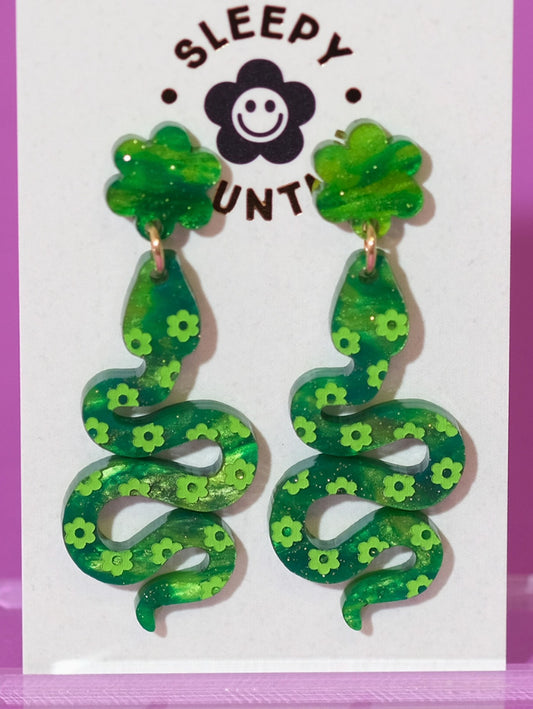 daisy snake earrings