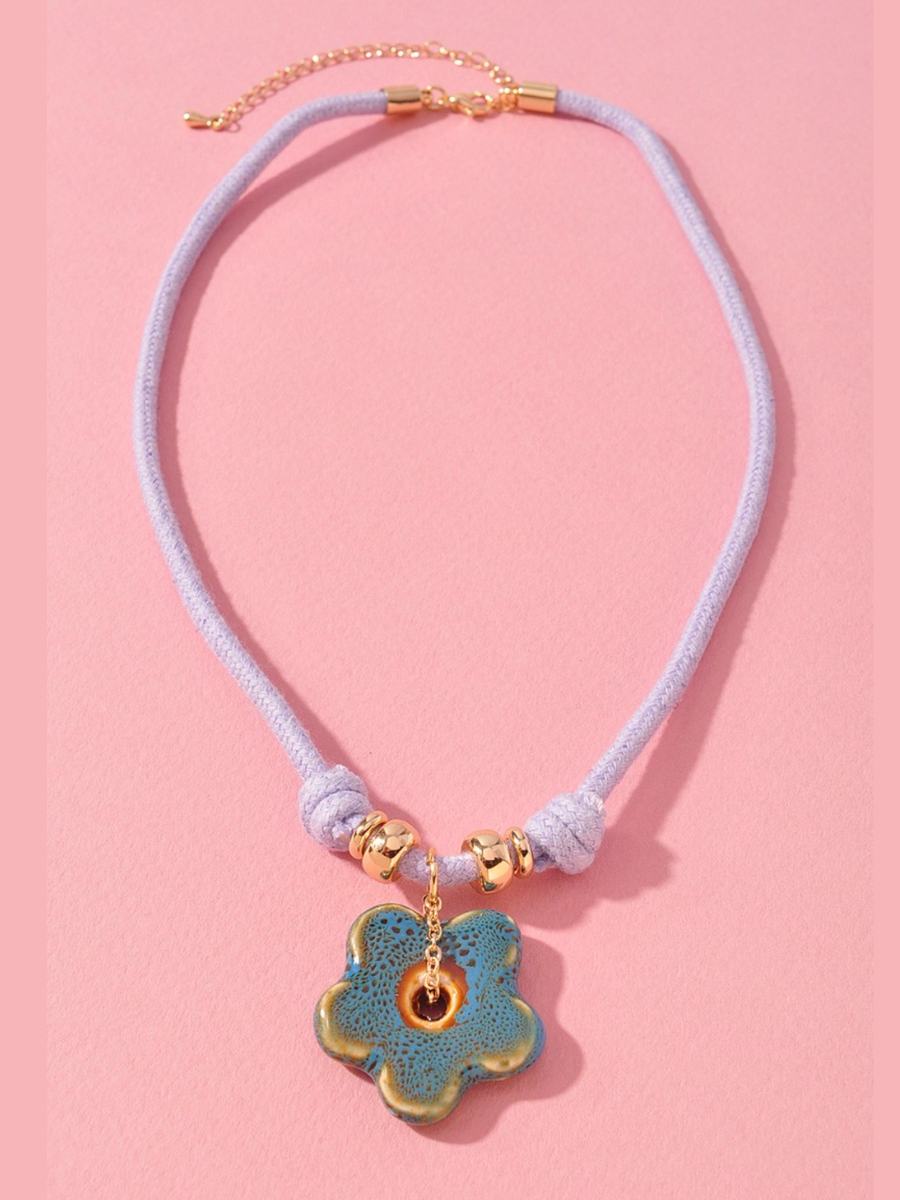 dani flower corded necklace
