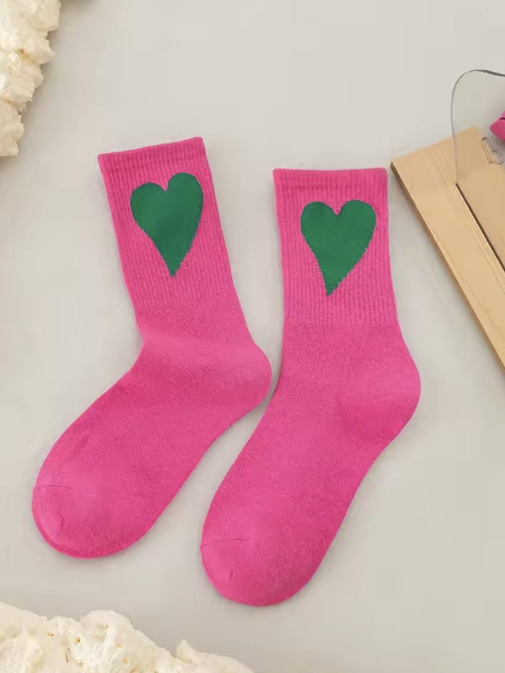 fuchsia heart socks