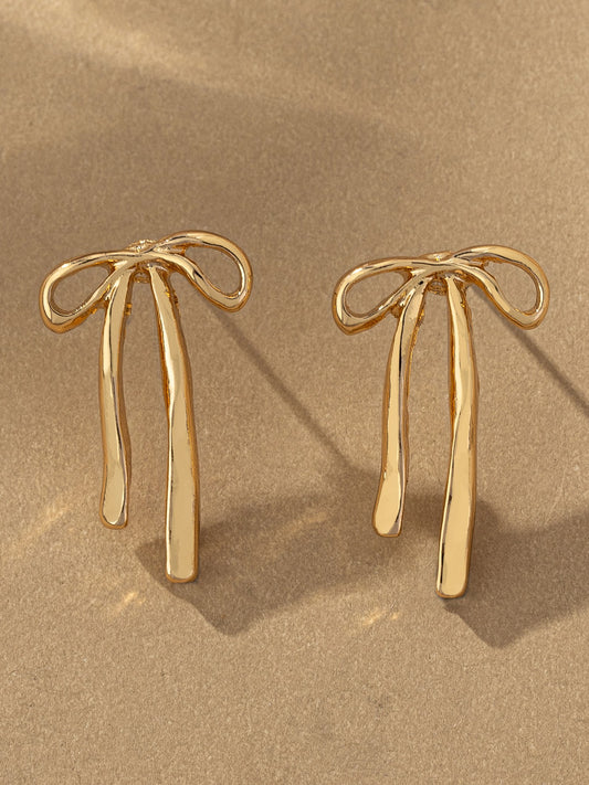 gold bow studs