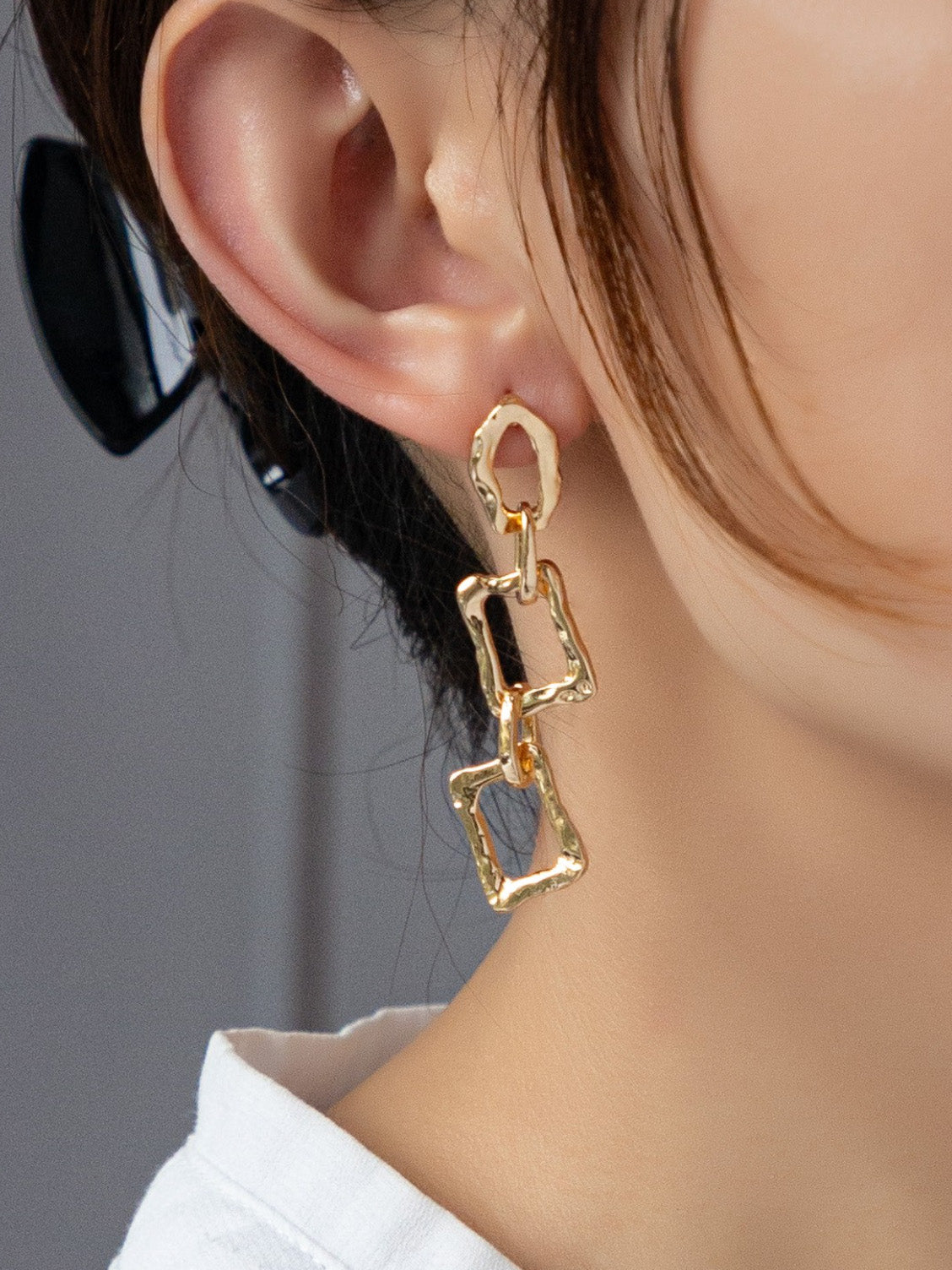 gold hammered chunky chain earrings