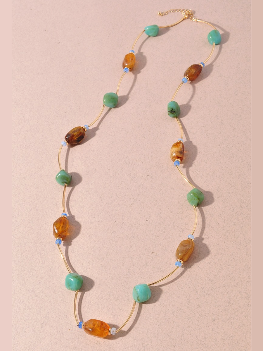 gwen beaded necklace