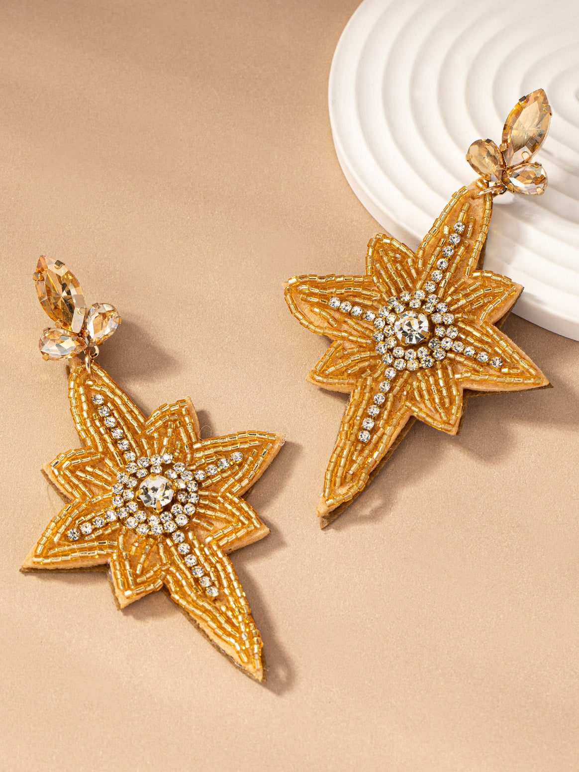 holiday star beaded earrings