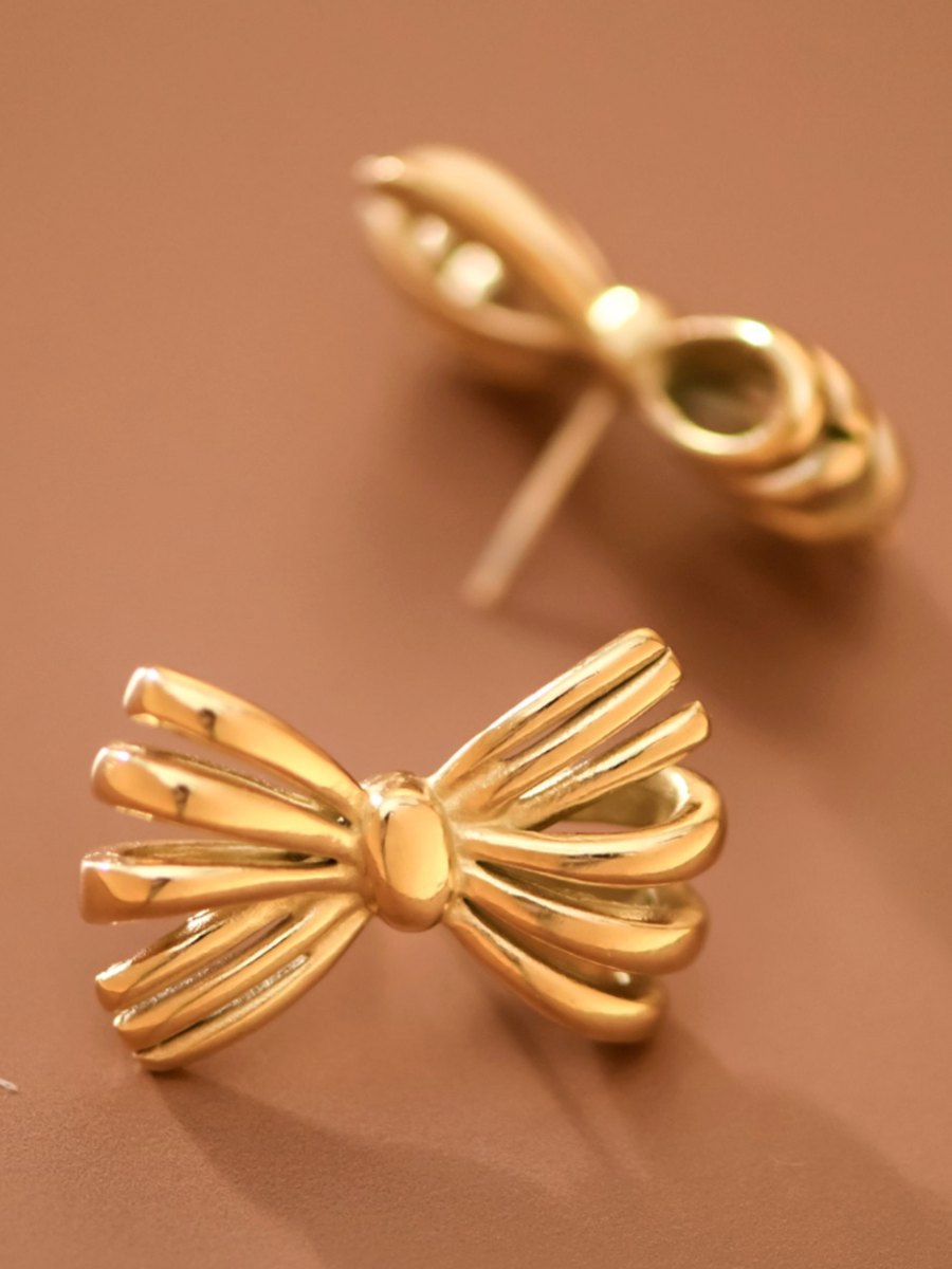 iris 18k gold plated studs