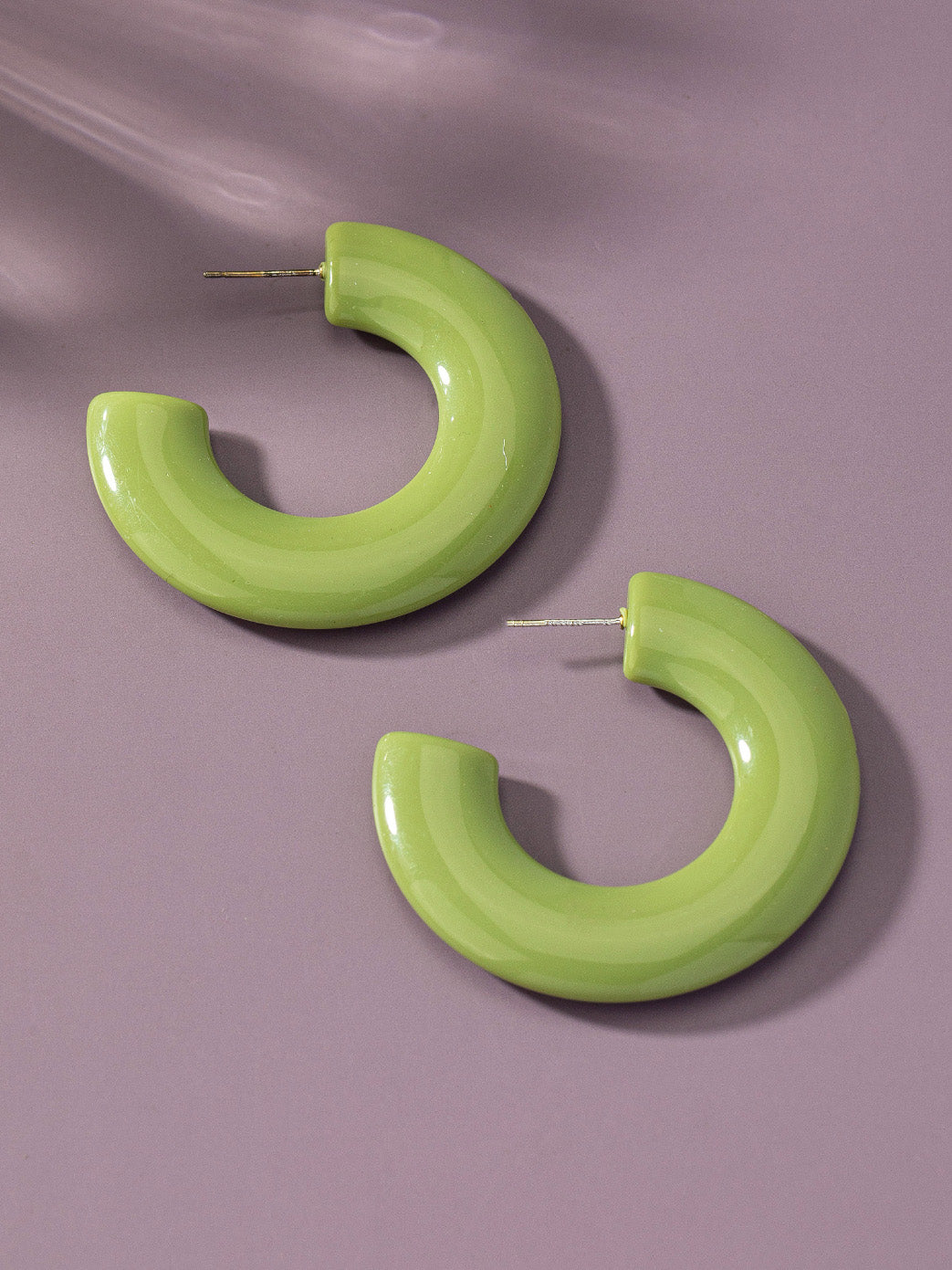 kiwi chunky resin hoop earrings