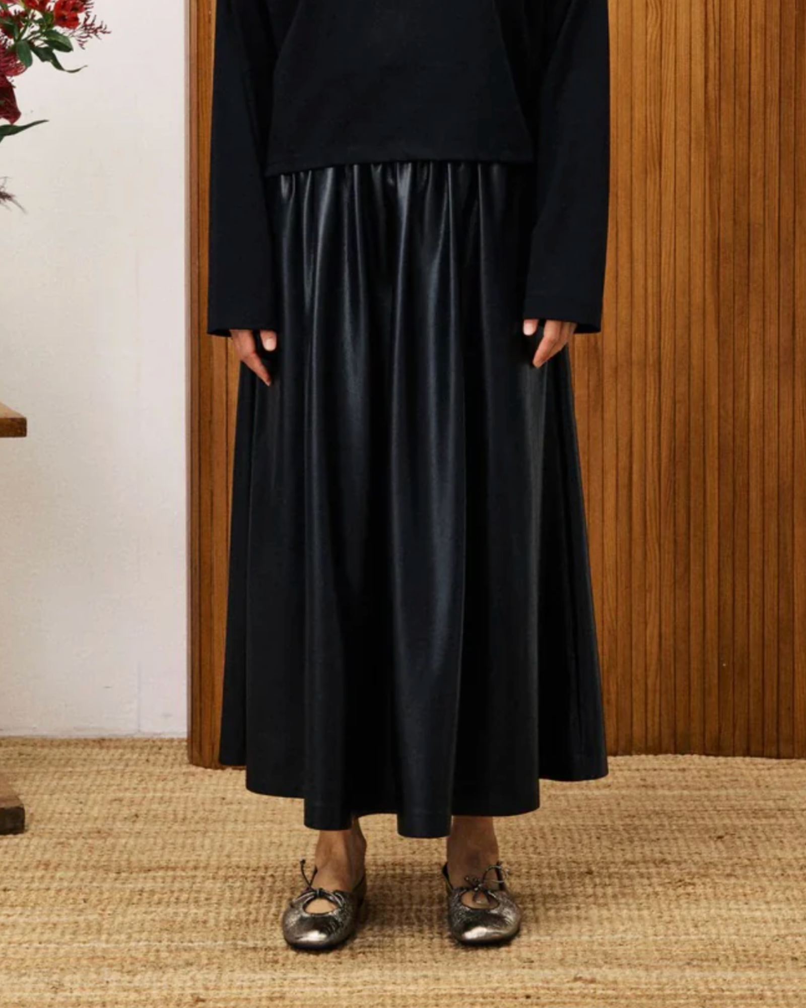 noir bourdin midi skirt