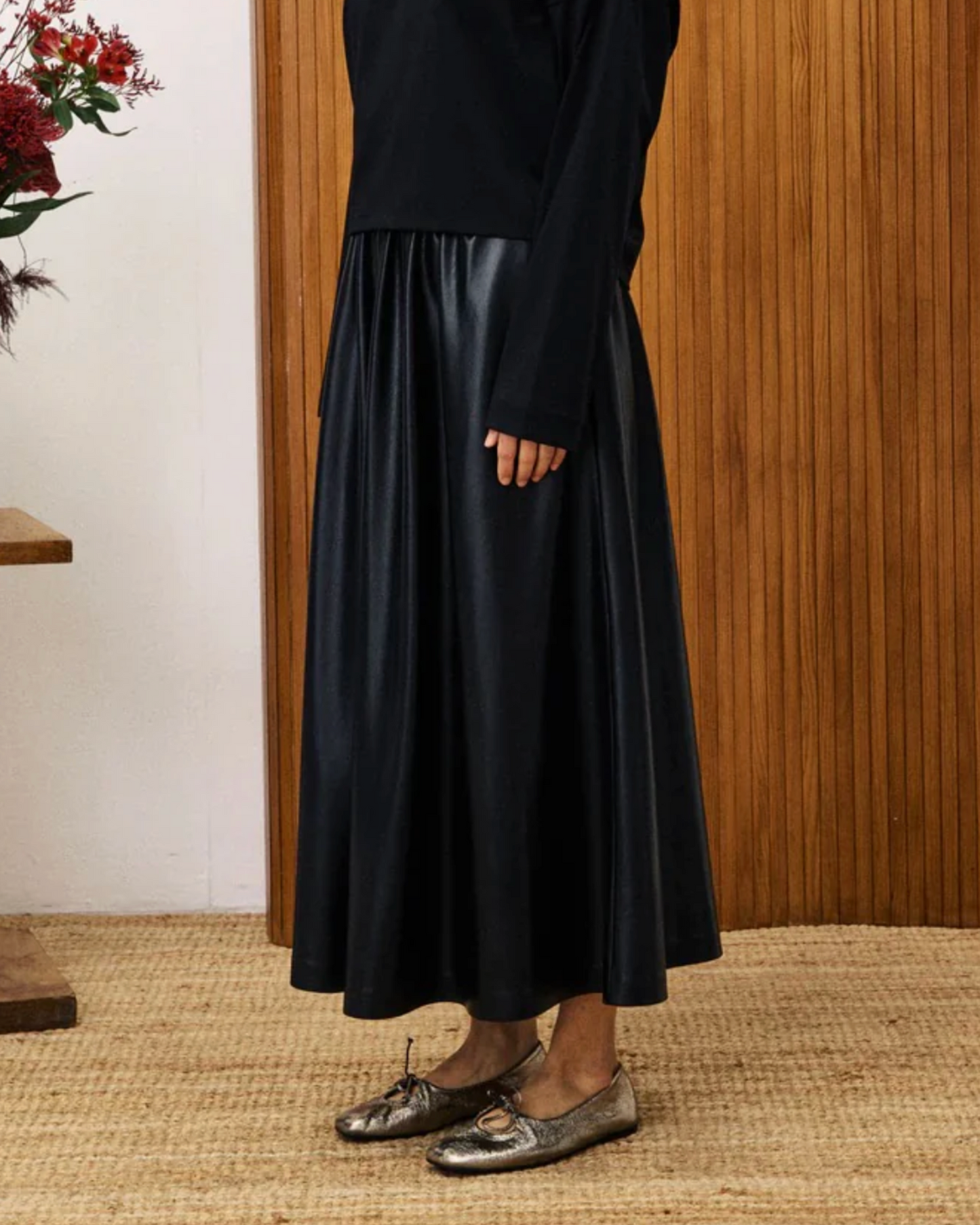 noir bourdin midi skirt