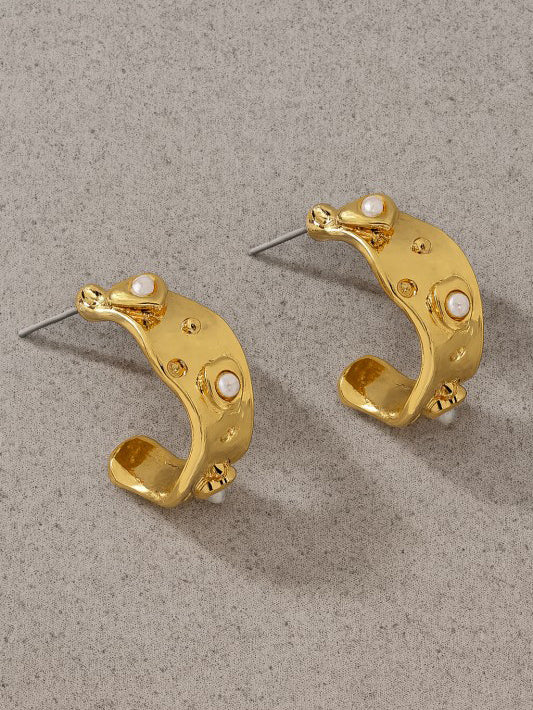 Olivia Pearl Huggies