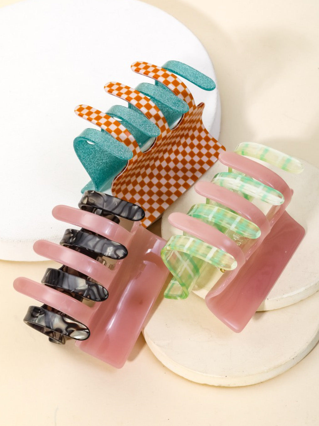 patterned retro claw clips