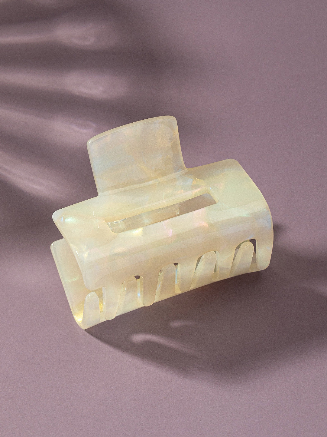 pearl glossy square hair claw clip