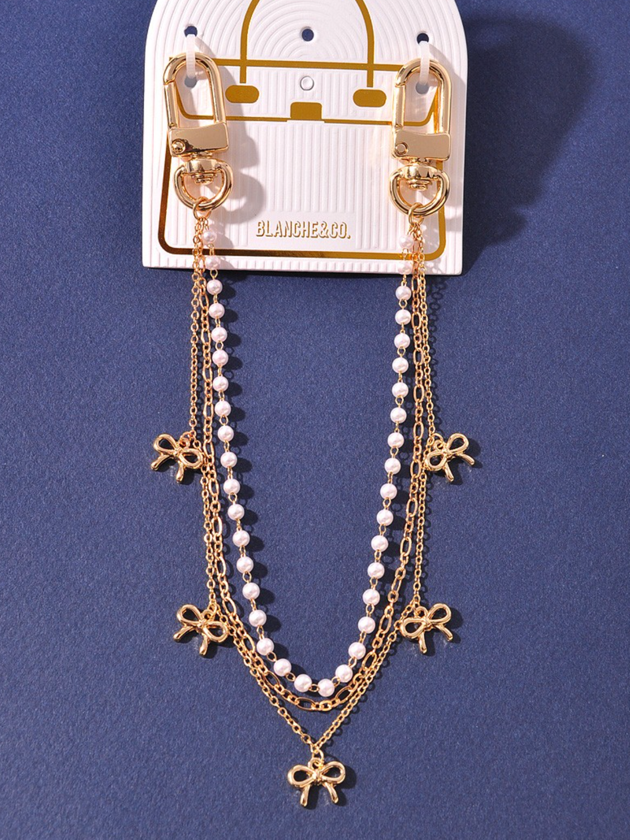 pearly bows bag charm