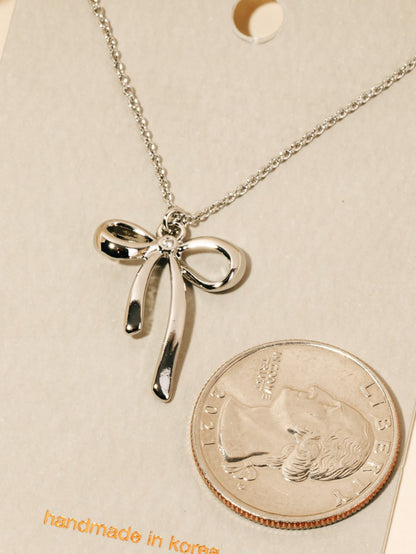 silver bow necklace