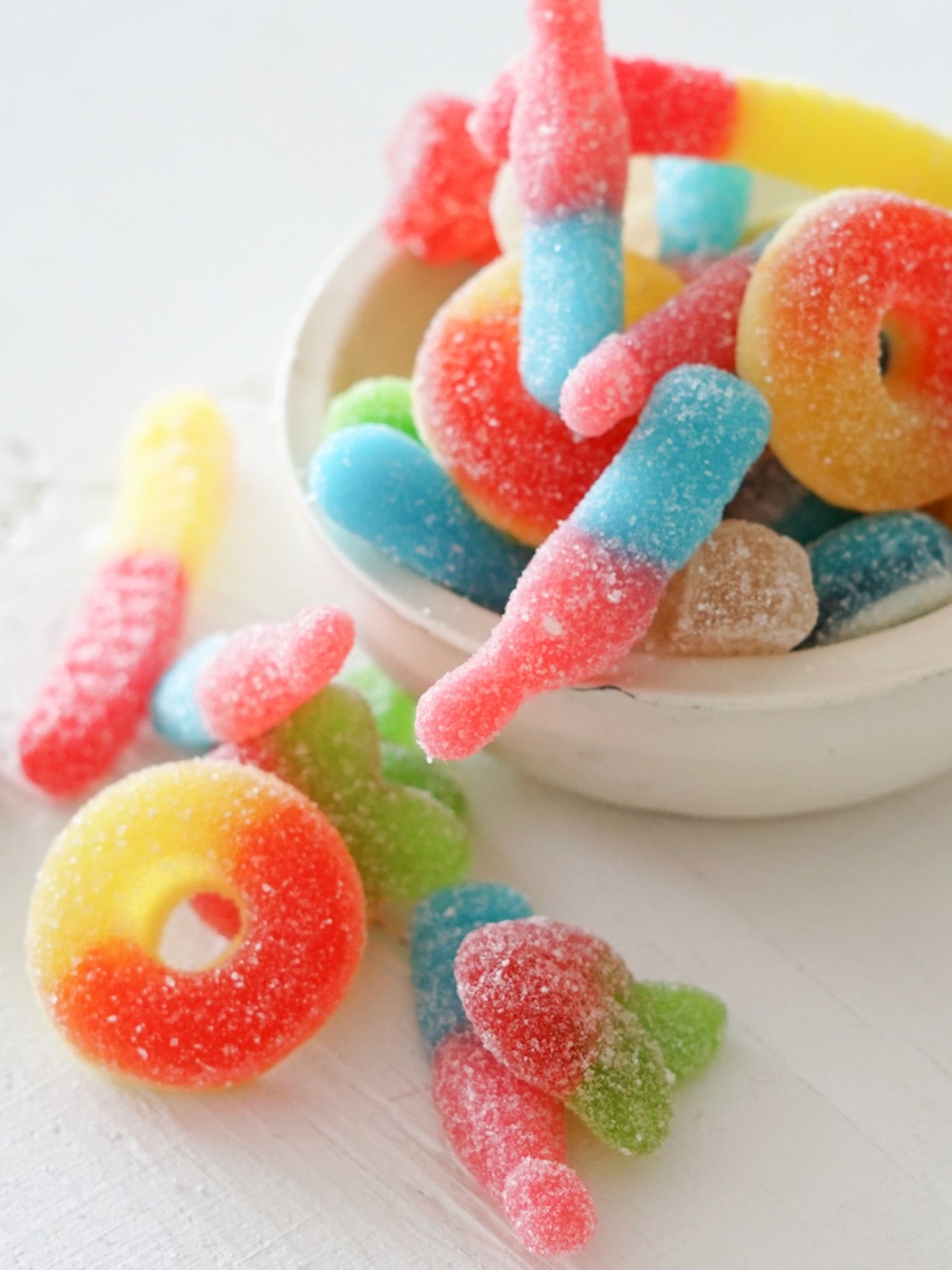 sour mix gummy candies