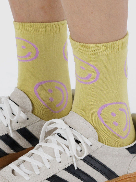 Straw Happy Crew Socks