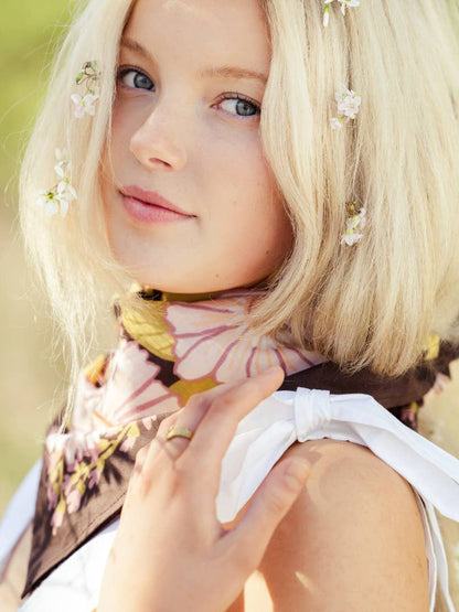 Violet Bandana