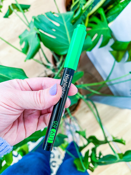 Green Monami Highlighter Pen