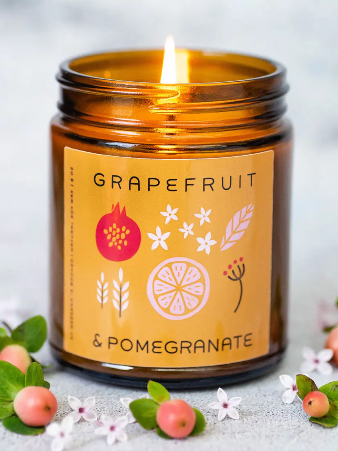 grapefruit + pomegranate jar candle
