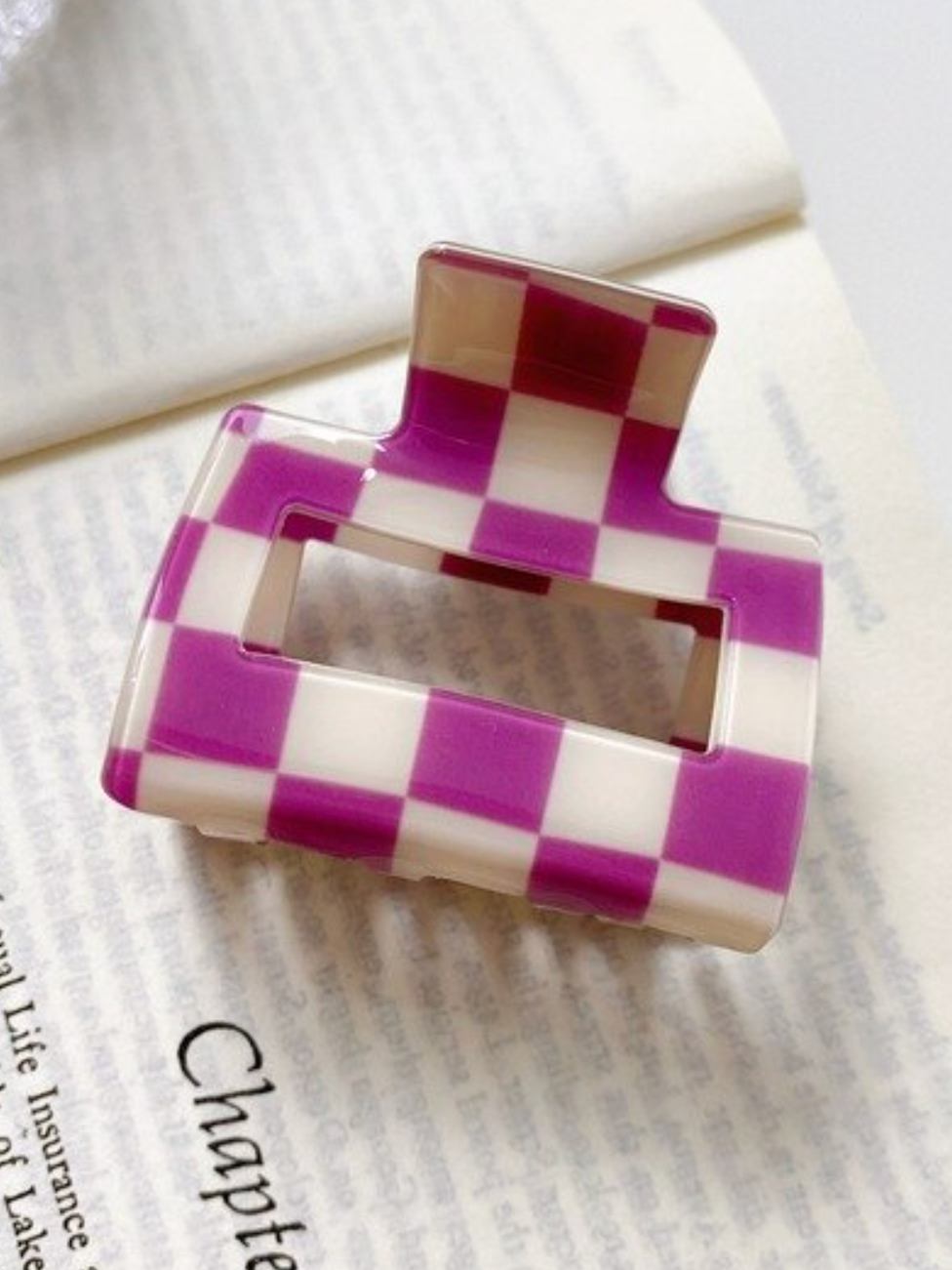 purple checkerboard claw clip